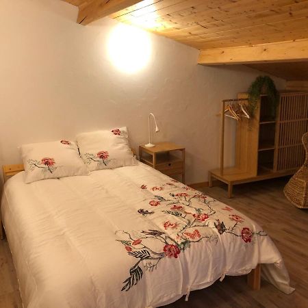 La Maisonnette Auvergnate Vertaizon Exteriér fotografie