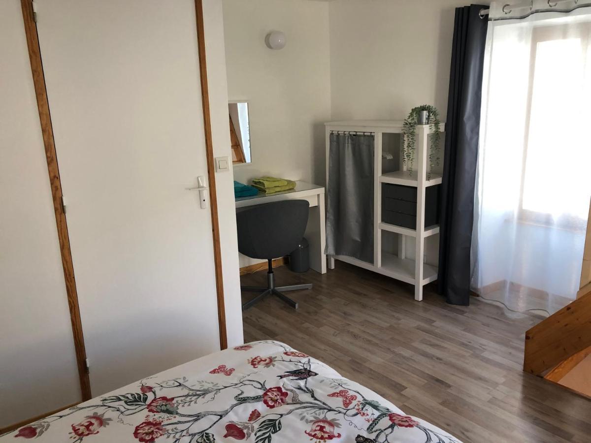 La Maisonnette Auvergnate Vertaizon Exteriér fotografie